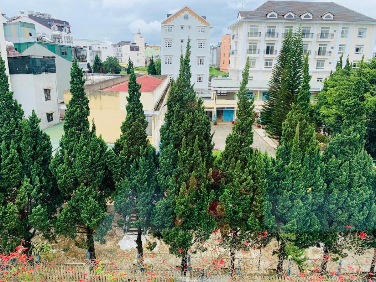 Khách sạn Nam Ngọc Đà Lạt Esterno foto