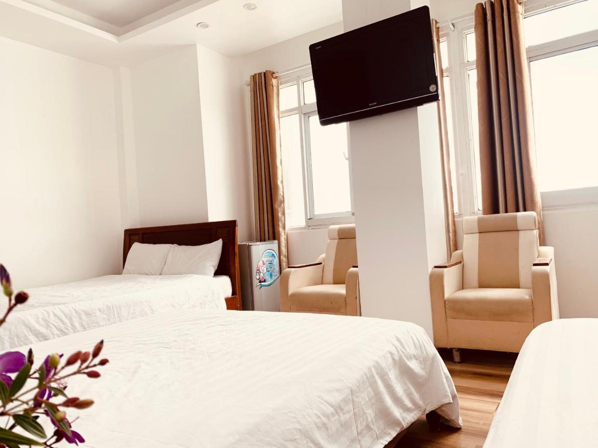 Khách sạn Nam Ngọc Đà Lạt Esterno foto